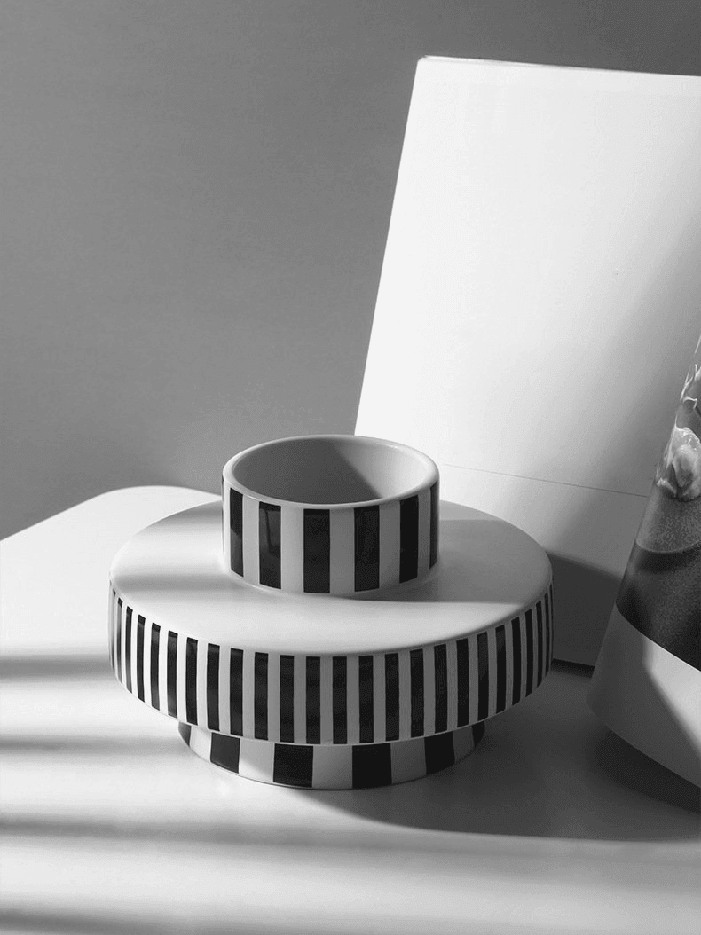 Bauhaus Minimalist Black & White Vases