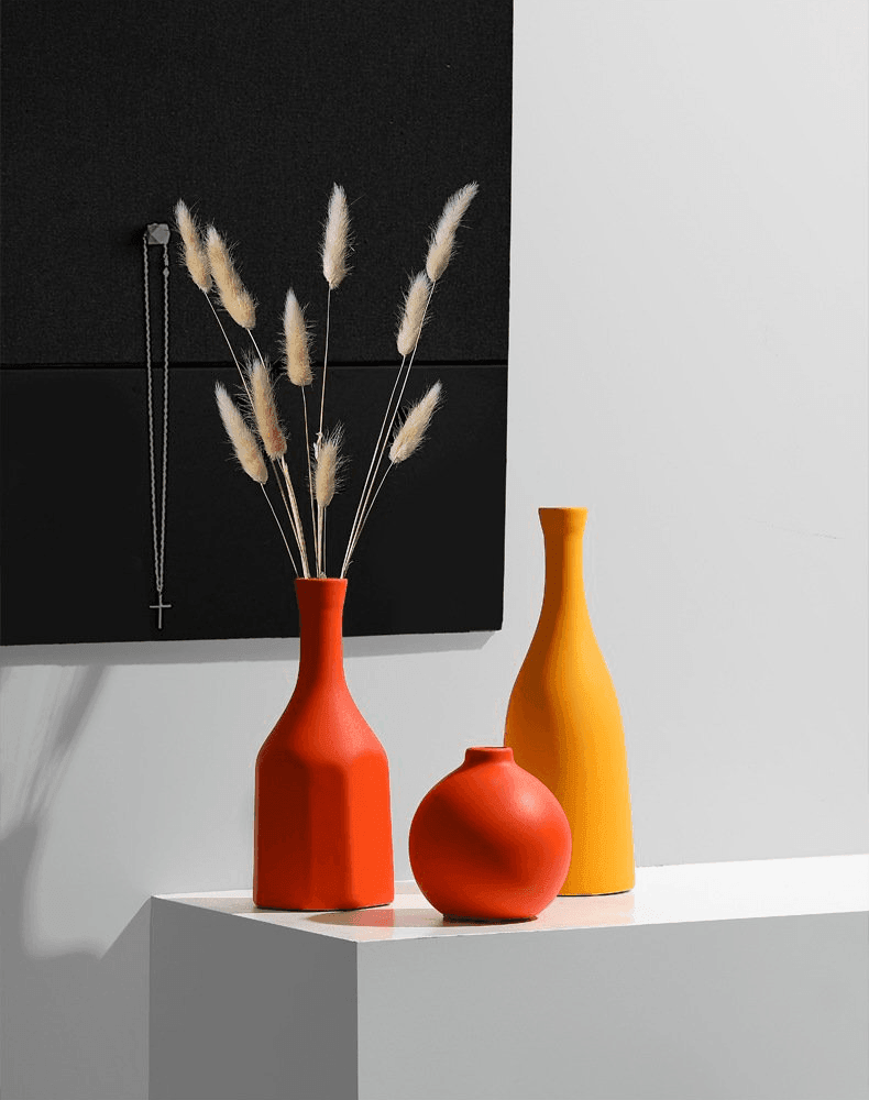 Contrasted Pastel Ceramic Vases